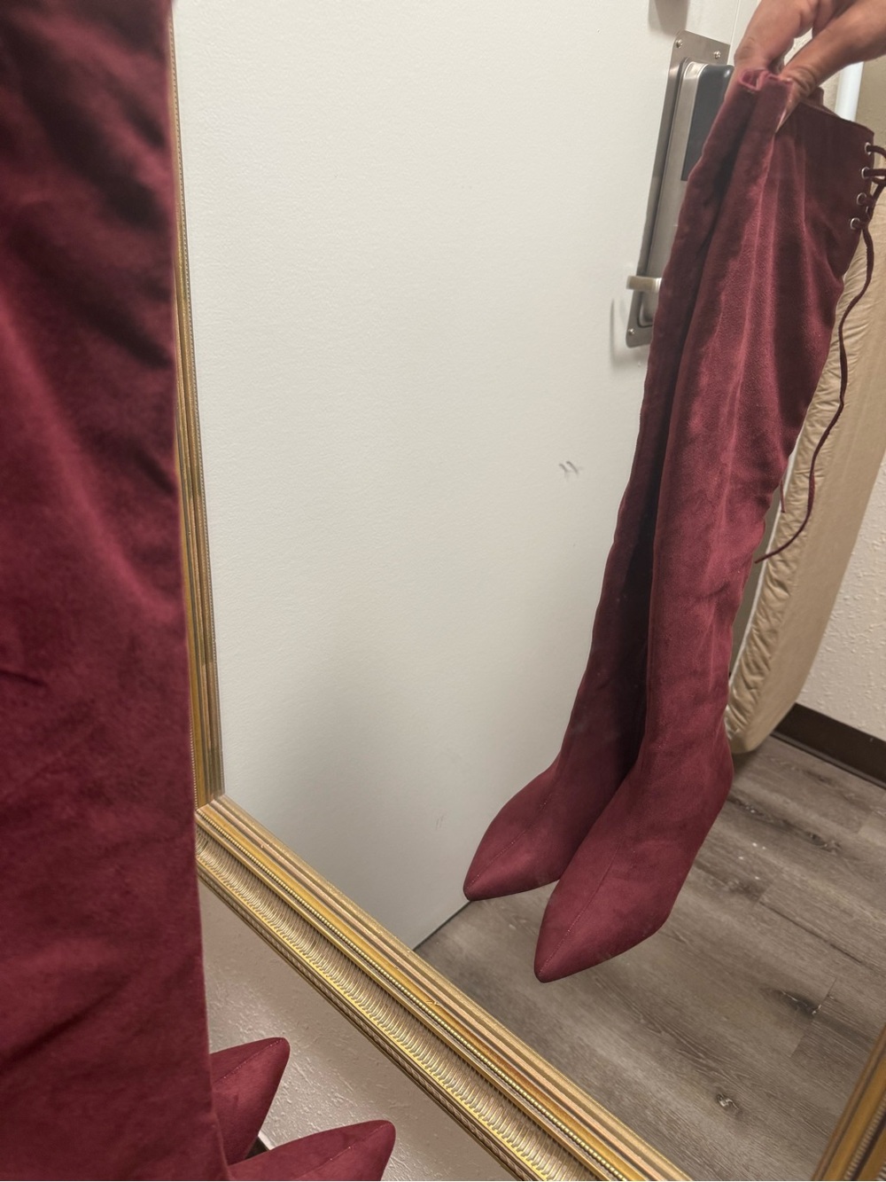 Women's Over-the-Knee Suede-Look Skirt in Burgundy